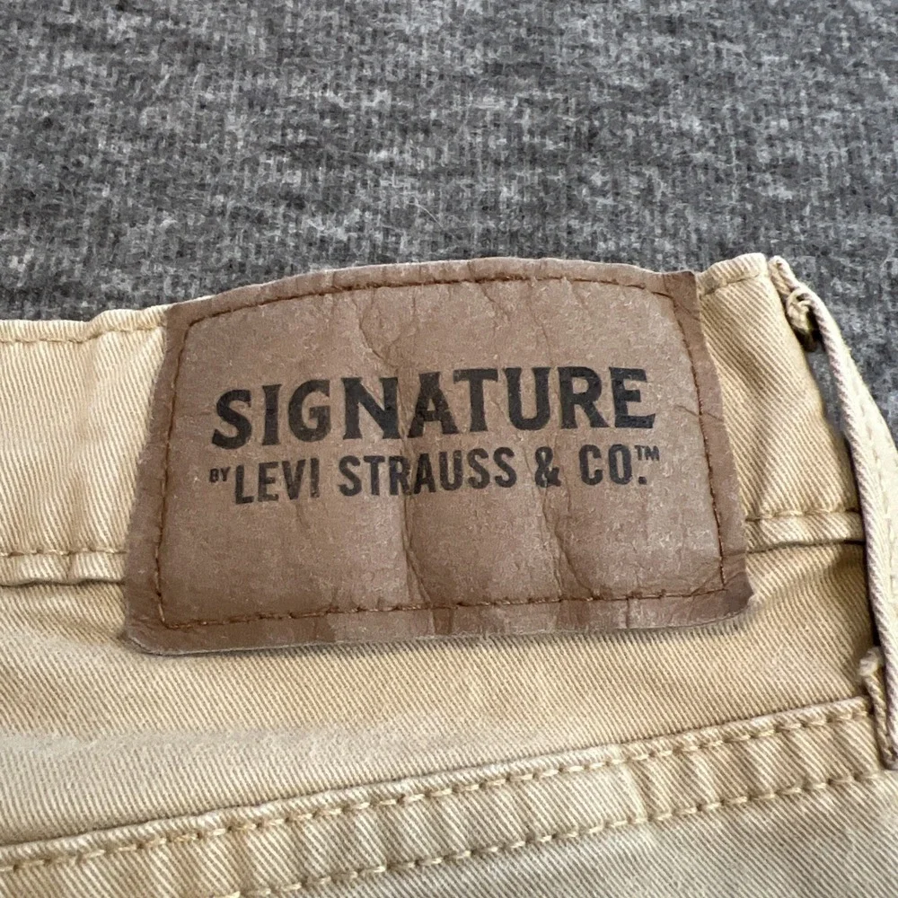 Levi Strauss Signature Athletic‎ Fit Denim Jeans Size 30x32 Tan Ready To Wear